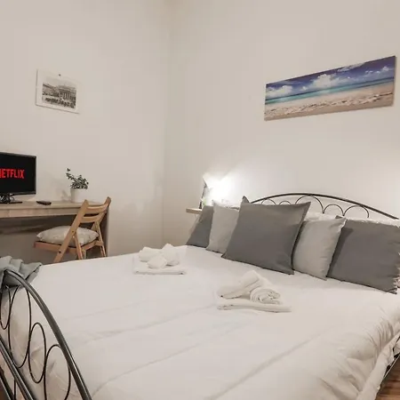 Free Park A 10 Minuti Dal Centro Di Γένοβα