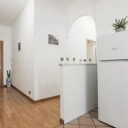 Free Park A 10 Minuti Dal Centro Di Apartment Genoa