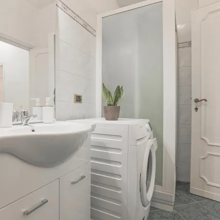 Free Park A 10 Minuti Dal Centro Di Apartamento Génova
